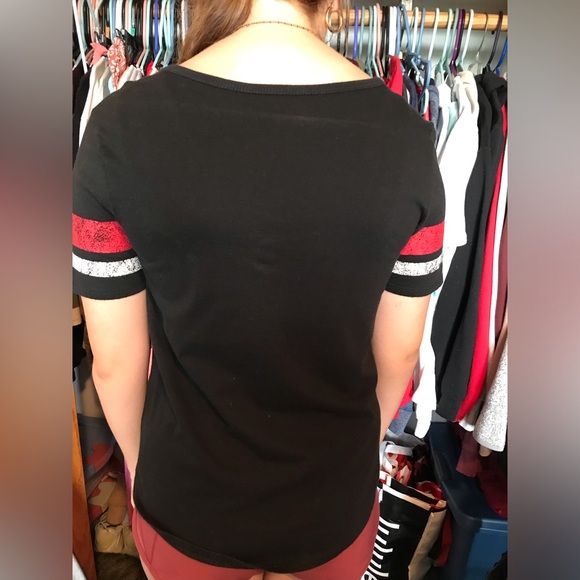 University of Wisconsin - Madison UW Badgers Short Sleeve Shirt - Picture 3 of 4